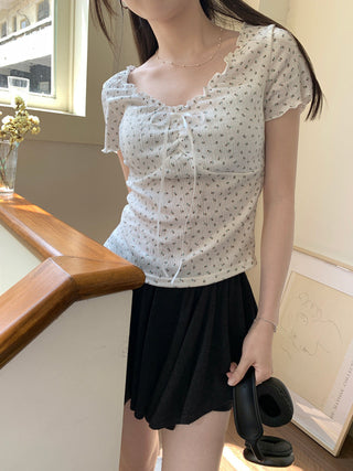 Short-Sleeve V-Neck Floral Lace Panel Tee