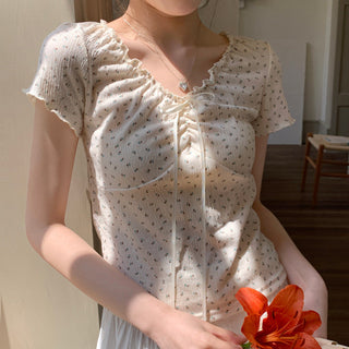 Short-Sleeve V-Neck Floral Lace Panel Tee