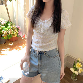 Short-Sleeve V-Neck Floral Lace Panel Tee