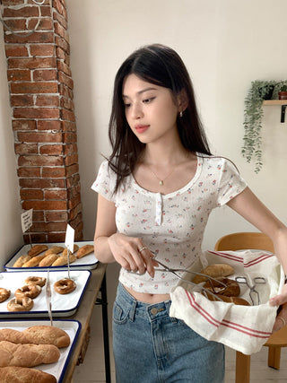 Floral Scoop Neck Button Top