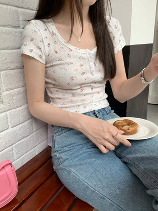 Floral Scoop Neck Button Top