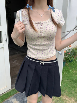 Floral Scoop Neck Button Top