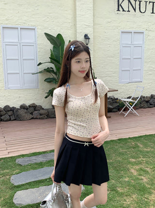 Floral Scoop Neck Button Top