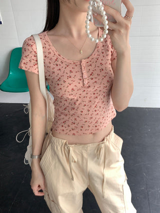 Floral Scoop Neck Button Top
