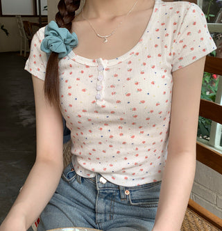 Floral Scoop Neck Button Top