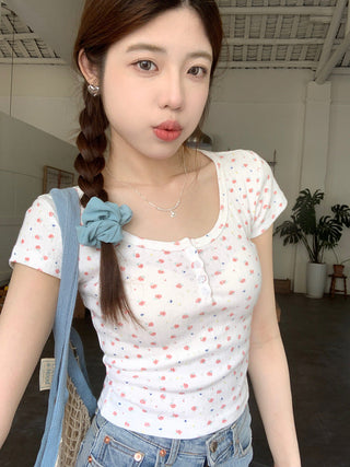 Floral Scoop Neck Button Top