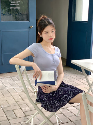 Floral Scoop Neck Button Top