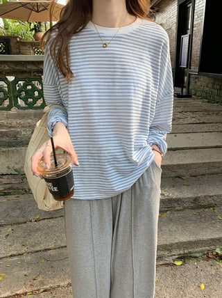 Loose round neck sunscreen long sleeved shirts