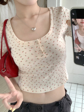 Short-Sleeve Floral Print Crop Top