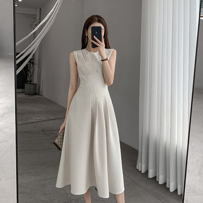 Round neck French waist Slim dress