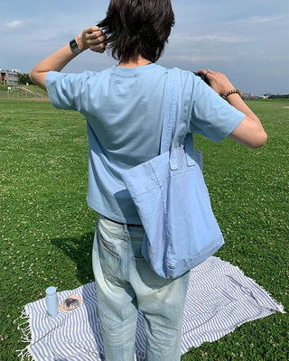 Color lettering cropped short-sleeved T-shirt