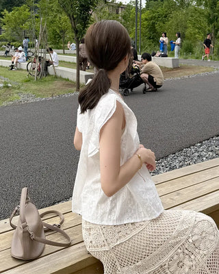 Frilled Punching Wing Blouse