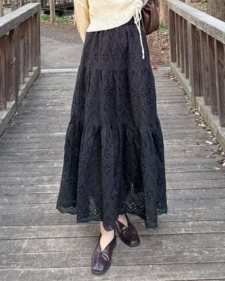Perforated lace long skirt