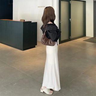 V-neck frill ribbon blouse