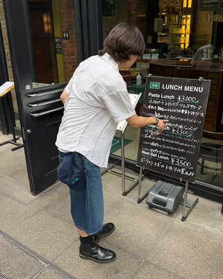 Basic Linen Two-Pocket Short-Sleeve Shirt