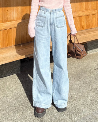 Front patch pocket wide-fit denim pants