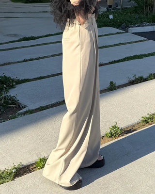 Belted high-waisted wide-leg slacks