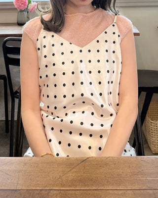 Simple summer short-sleeved knit