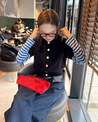 Slim-fit collar T-shirt