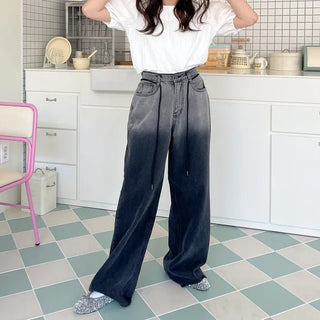Pleated short-sleeved blouse