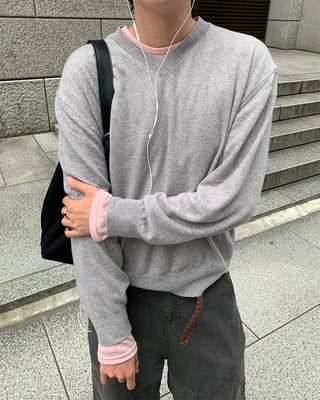 V-neck long-sleeve knit