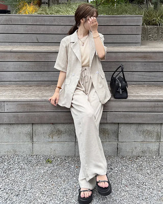 Simple jacket and slacks set