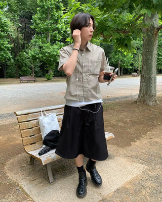 (Unisex) Back-strap Bermuda shorts