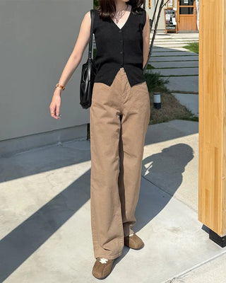 Classic V-neck knit vest