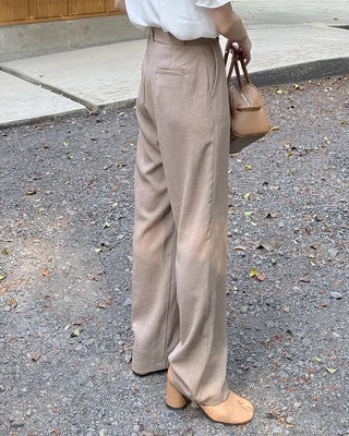 Simple straight-fit slacks