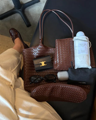 Grid Point Shoulder Bag