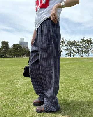 Loose-fit striped banding pants