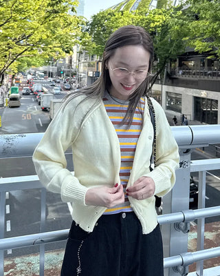 Mini pendant V-neck cardigan