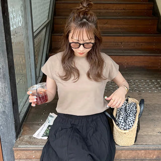 Round neck short-sleeve T-shirt