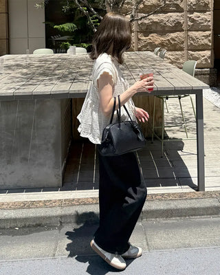 Two-way check sleeveless blouse