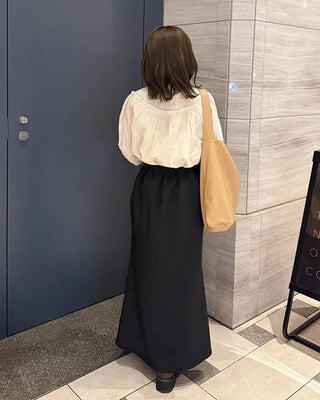 Neck frill blouse