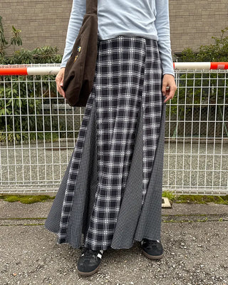 Slit check long skirt