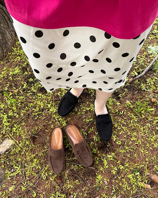 Elastic waist polka dot midi skirt