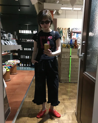 Frilled hem wide half pants