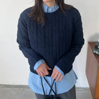 Round Cable Knit