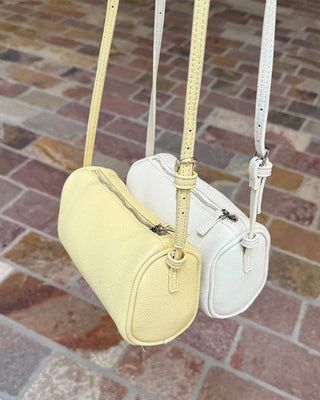 Round-shaped handbag