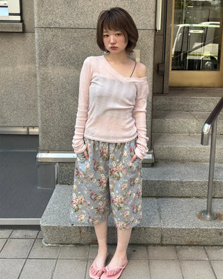 Flower pattern Bermuda shorts