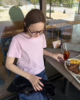 Colorful basic short-sleeved T-shirt