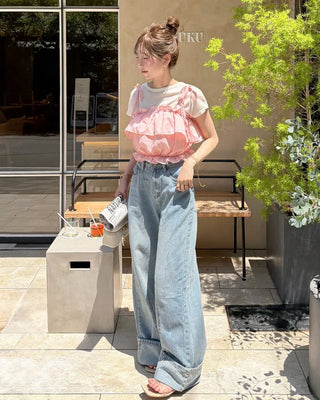 Rolled-up wide-leg denim pants