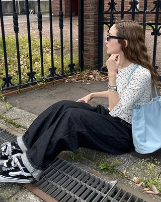 Wide-leg denim pants