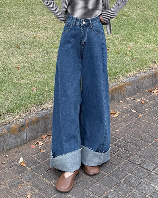 Side pintuck wide denim pants
