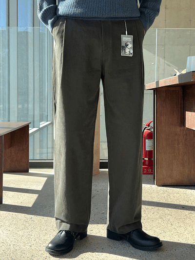 Louvre Peach One-Pleat Half-Band Pants