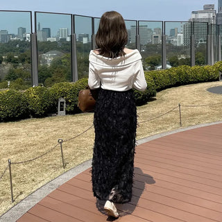 Ribbon Point Open Shoulder T-Shirt