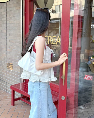 Checked ribbon sleeveless blouse
