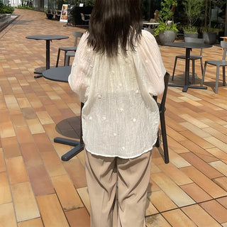 Button-point blouse