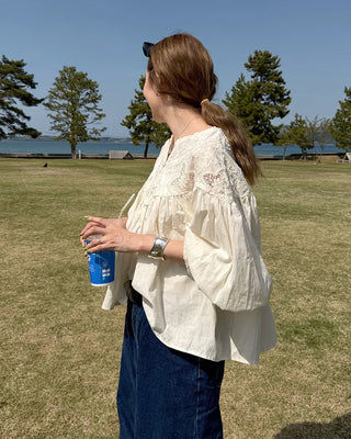 Jacquard lace balloon flare blouse